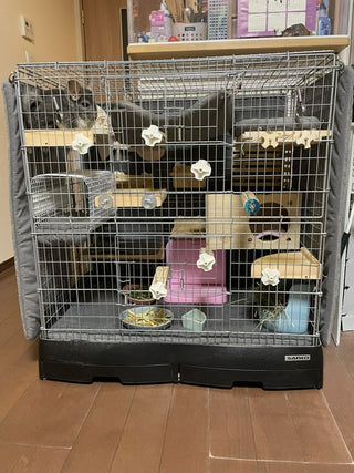 チンチラの特注ケージガード、ぴったりです。
