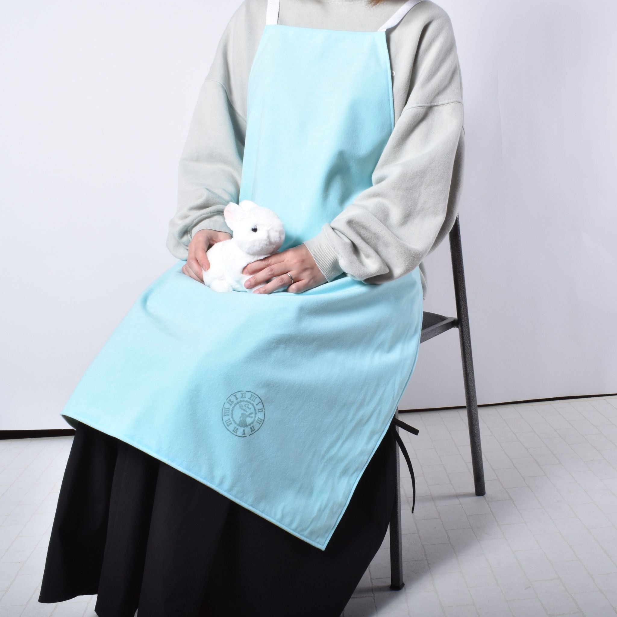 うさぎのグルーミングエプロン‐プラス工房